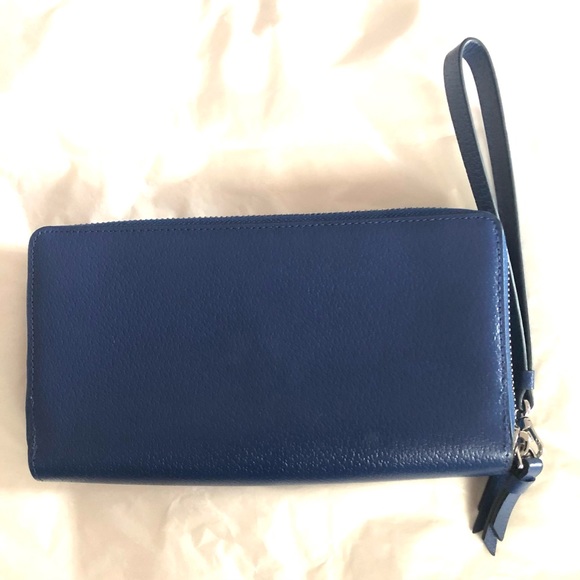 Authentic NWOT KATE SPADE BLUE  CLUTCH LEATHER WRISTLET - Picture 10 of 12